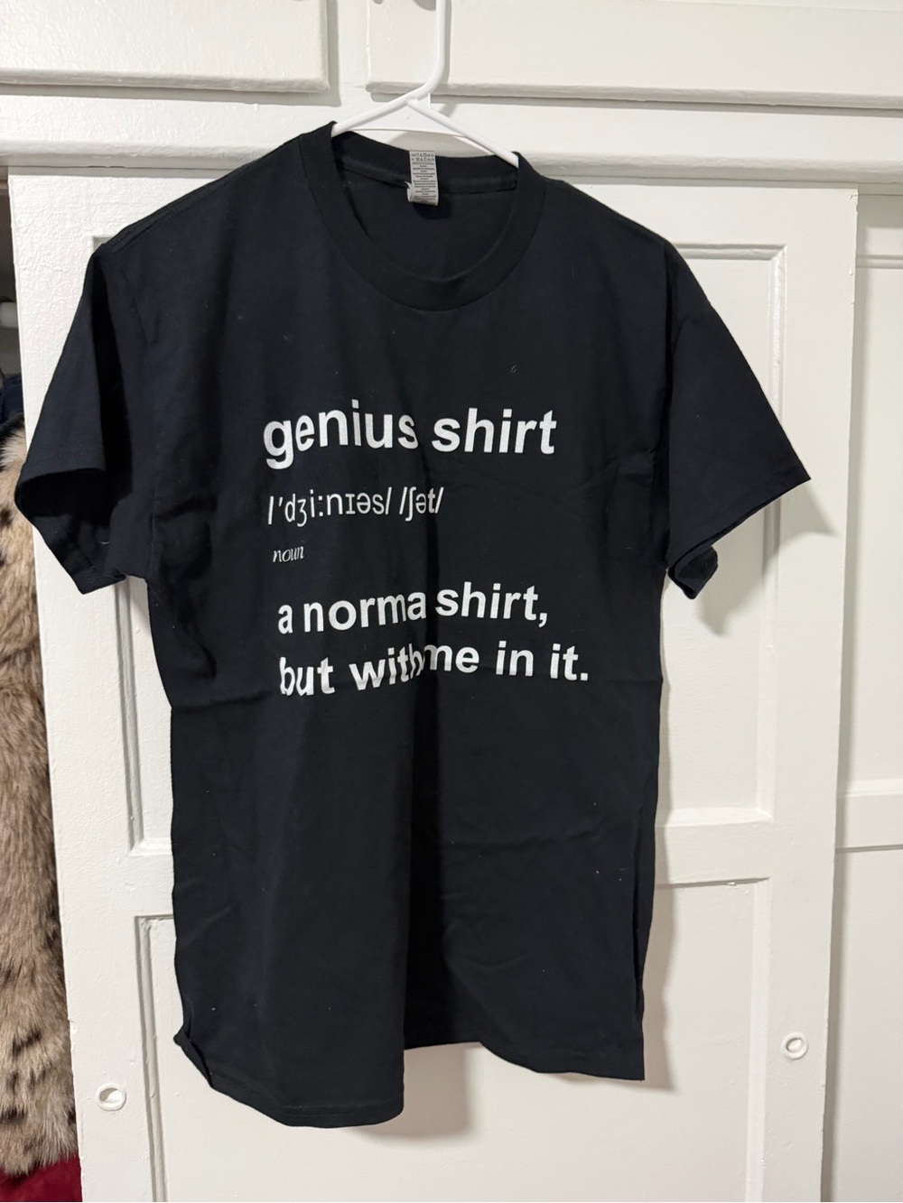 Gildan Black 'Genius Shirt' Graphic Tee